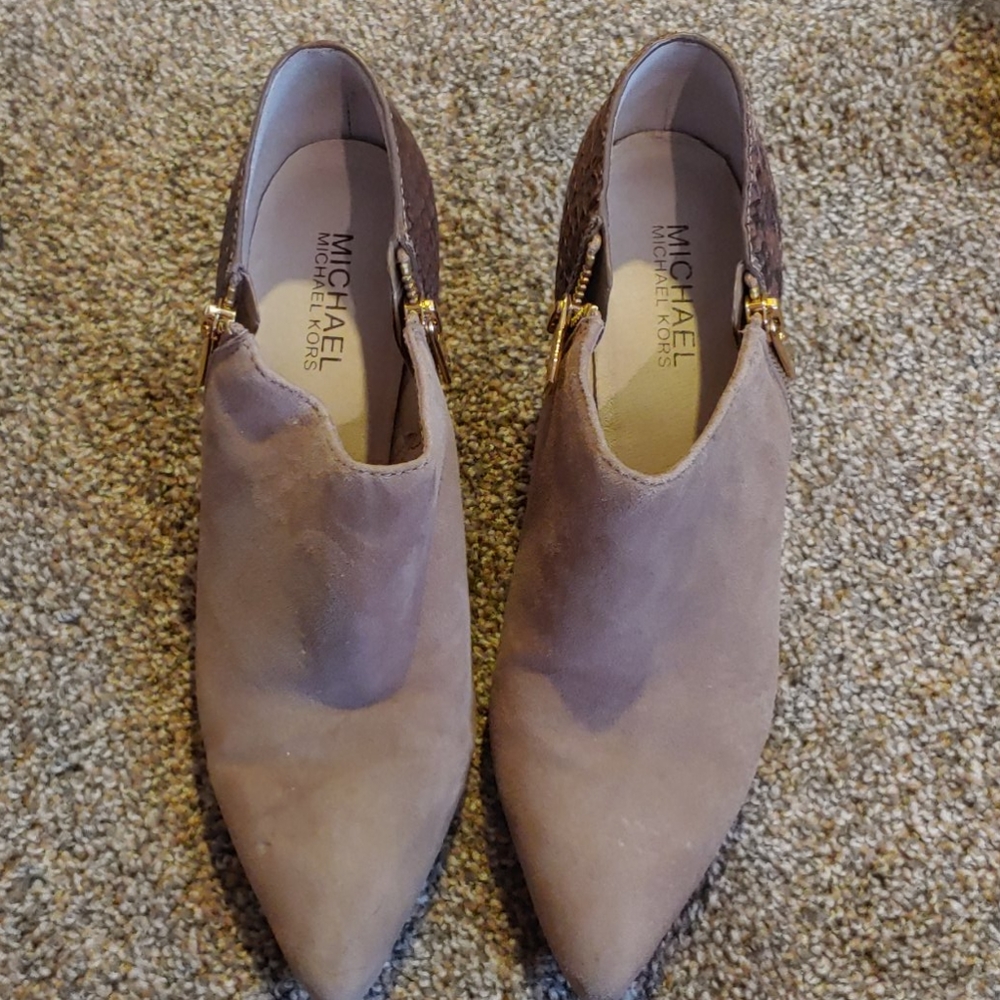 MK Heels